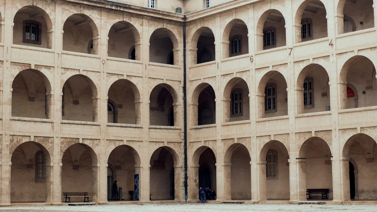 Palais Lascaris view 2