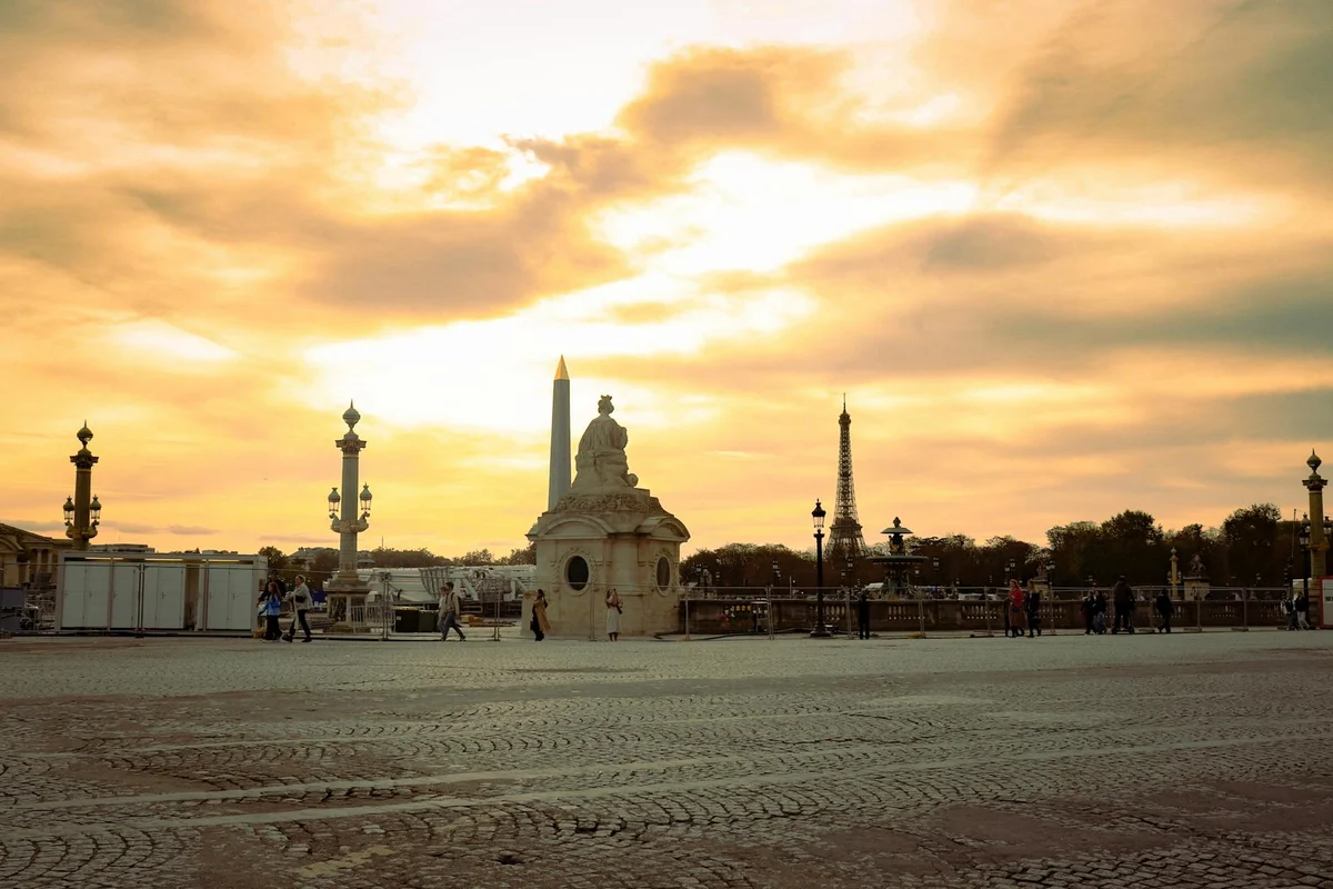 Place de la Concorde view 2