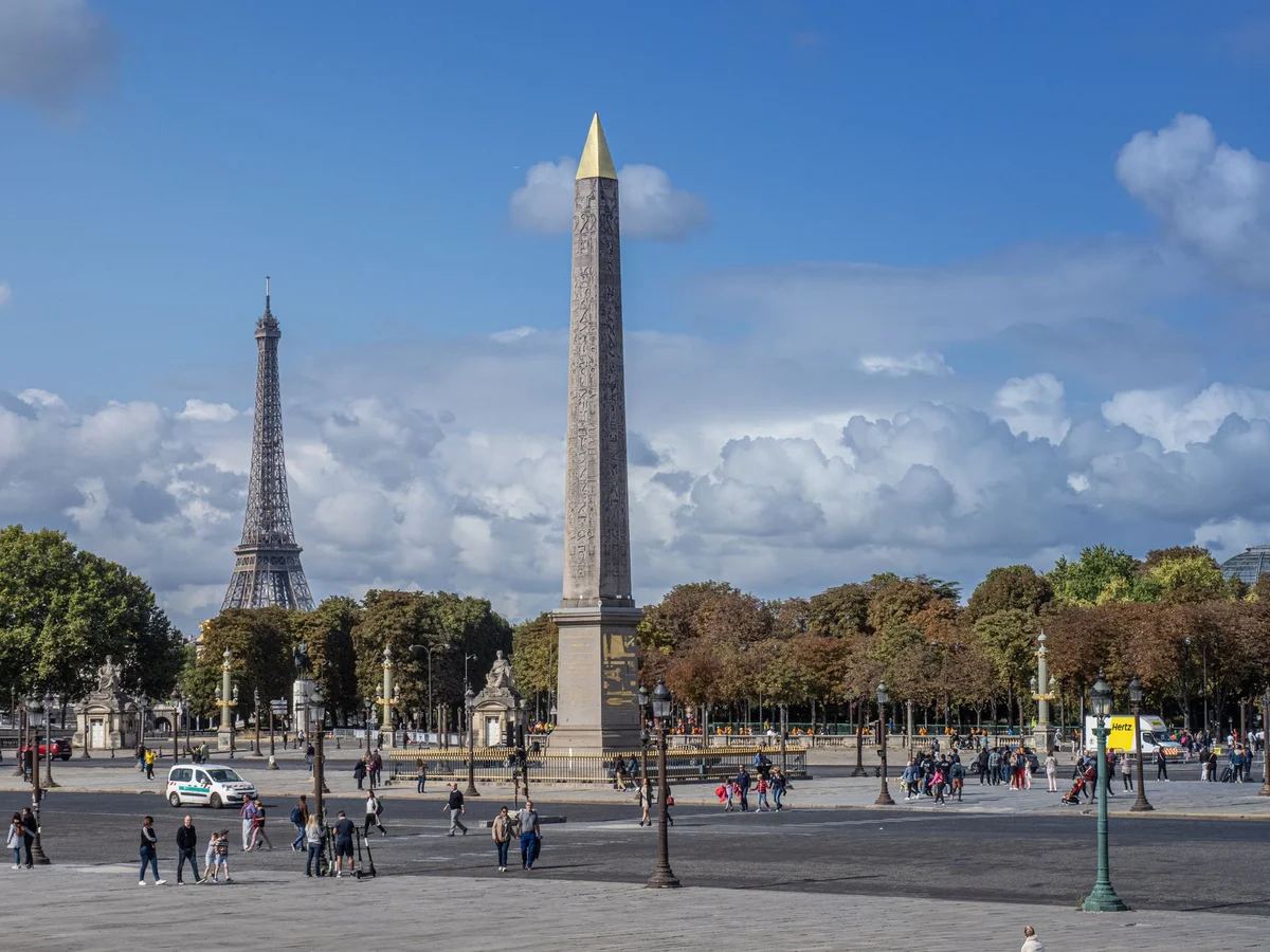 Place de la Concorde feature