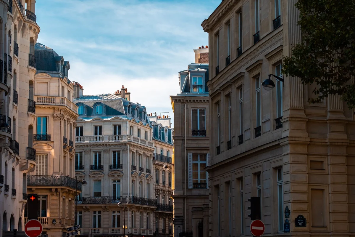 Rue de la Goutte-d'Or view 2