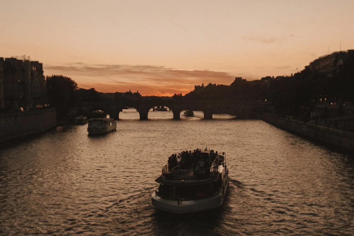 Seine River Cruise feature