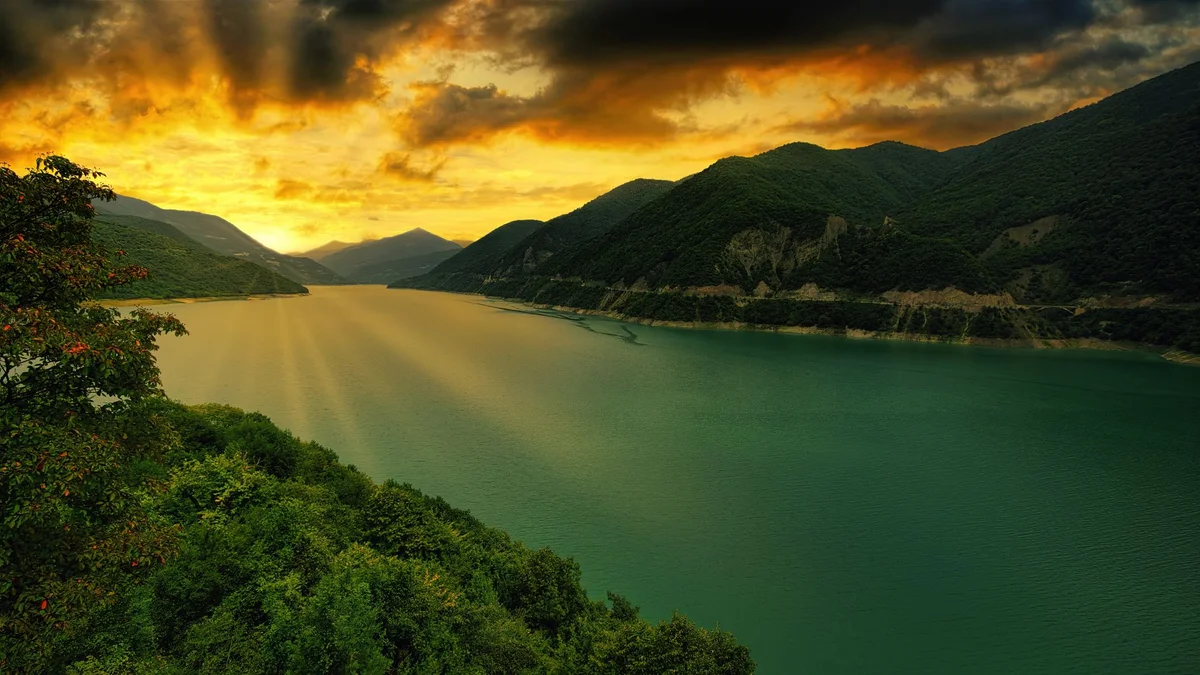 Zhinvali Reservoir feature