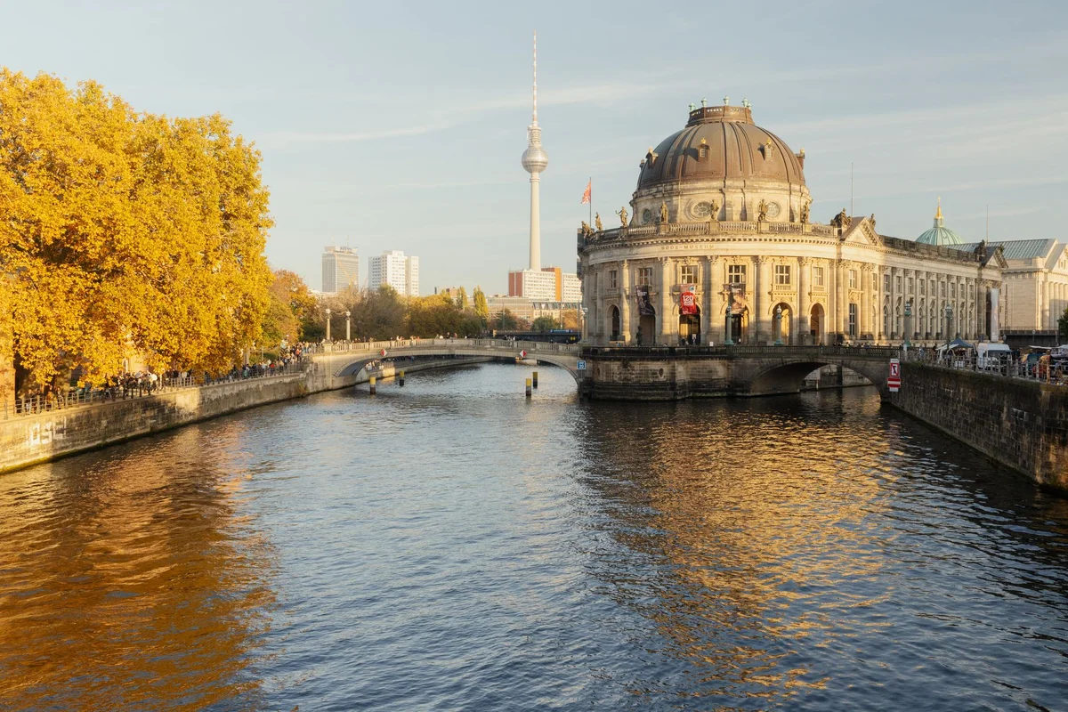 Alte Nationalgalerie feature