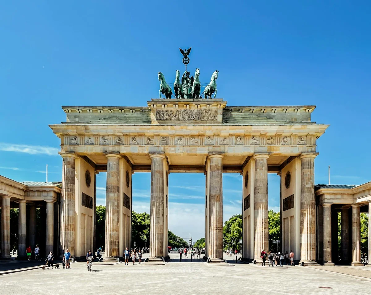 Brandenburg Gate view 2