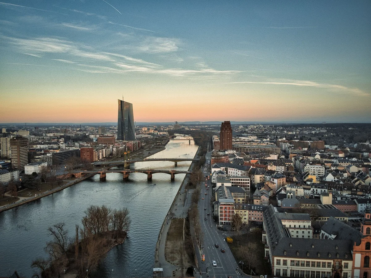 EZB Grossmarkthalle feature