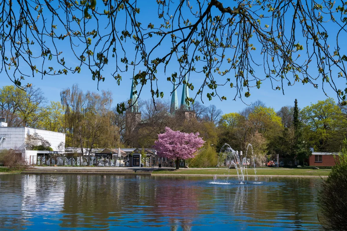 Günthersburgpark feature