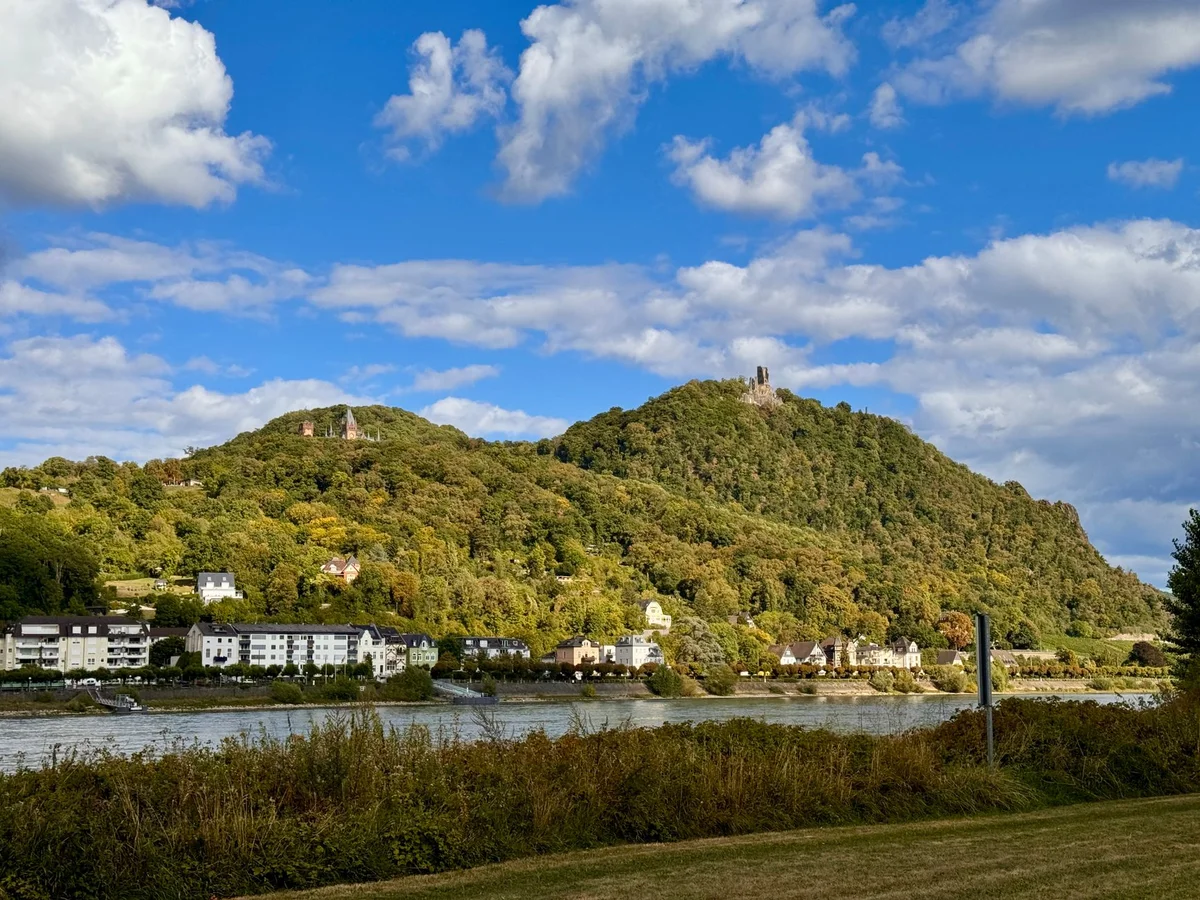 Marksburg Castle view 2