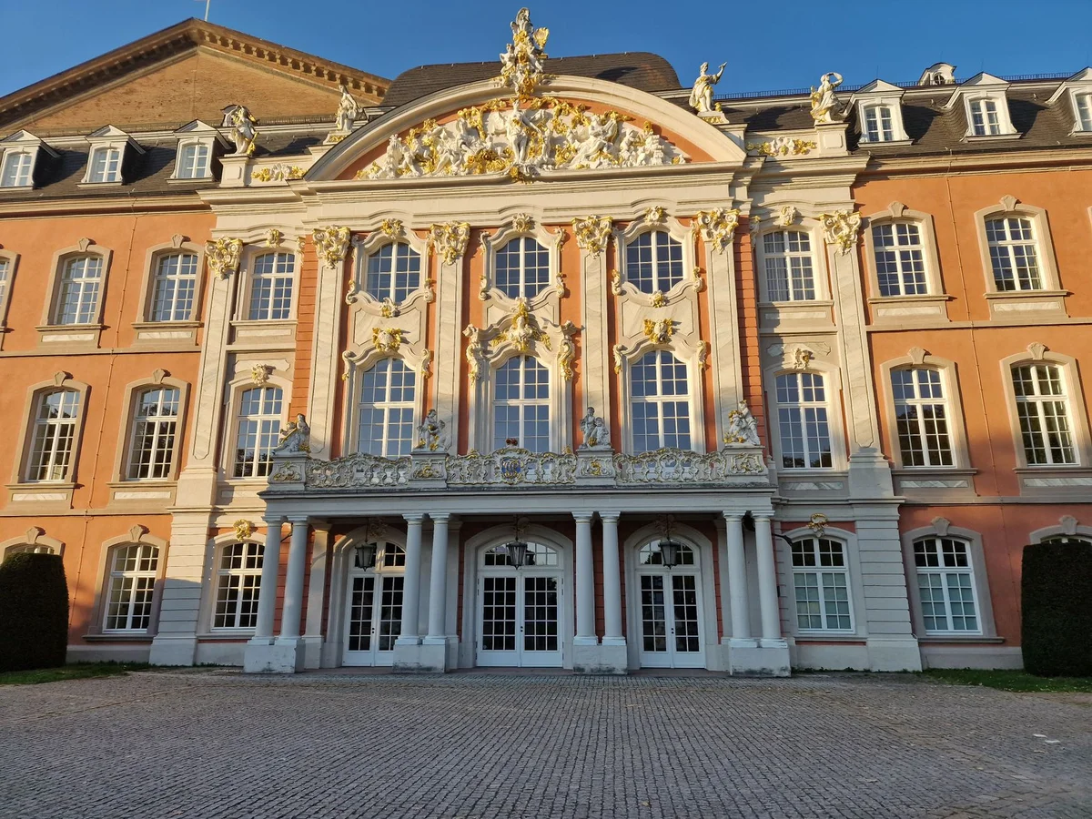 Munich Residenz feature