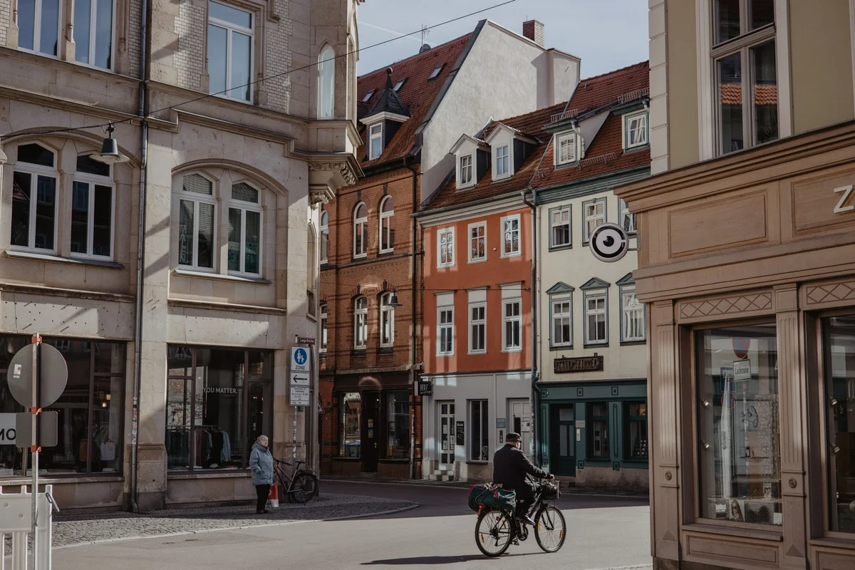 Schweizer Strasse view 1