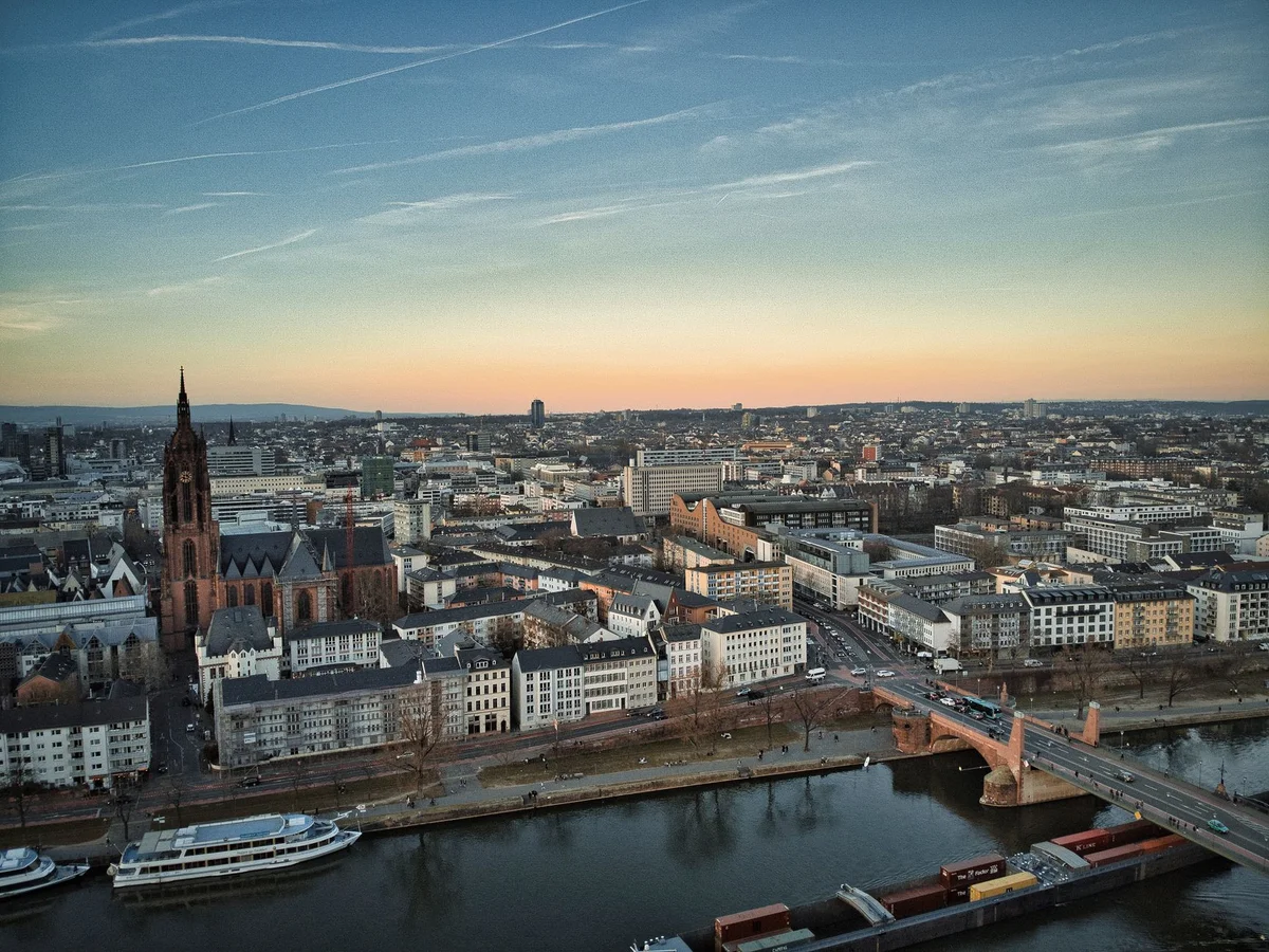 Zeil view 2