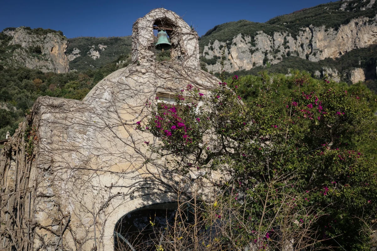 Agia Triada Lefkes view 2