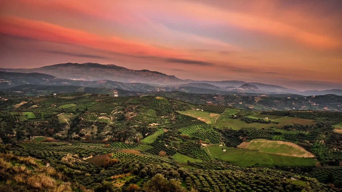 Agia Triada Lefkes feature