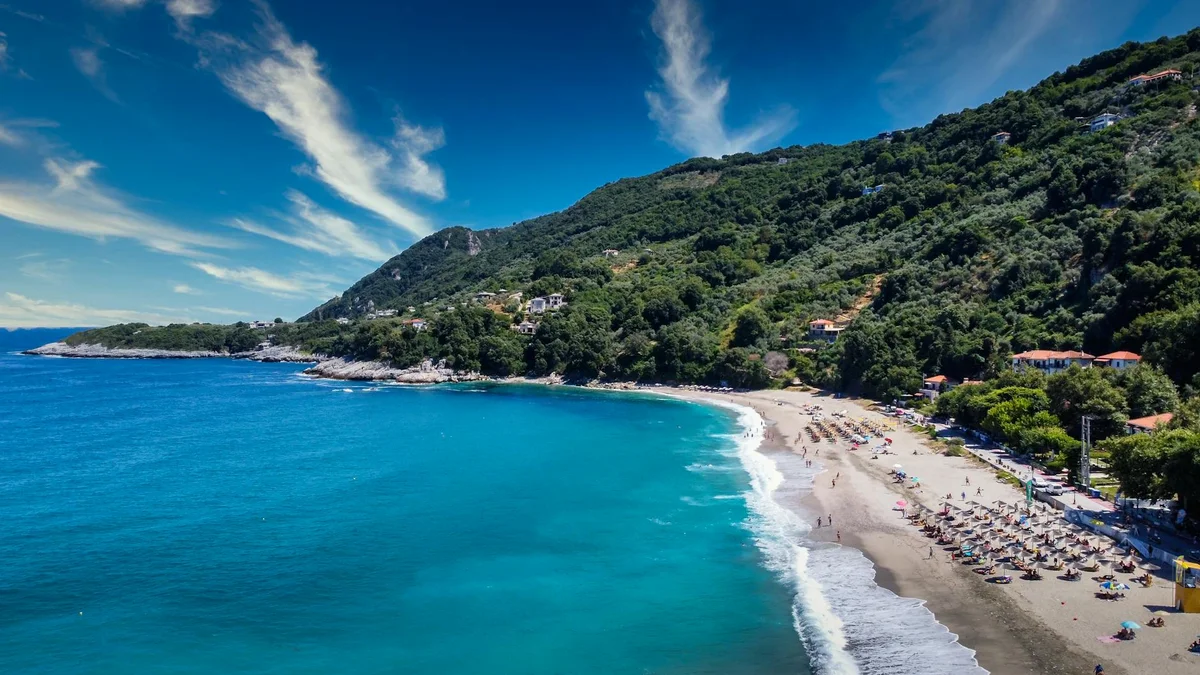Agios Antonios Beach feature