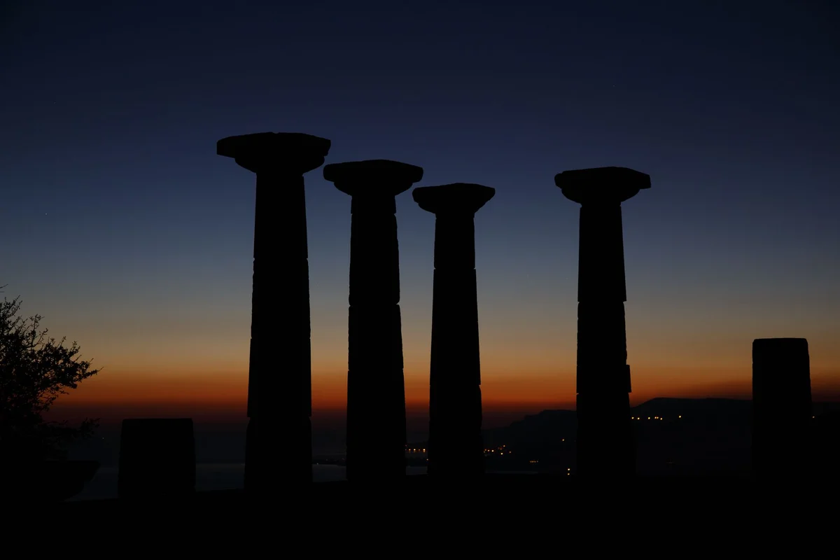 Archaeological Museum Of Delos feature