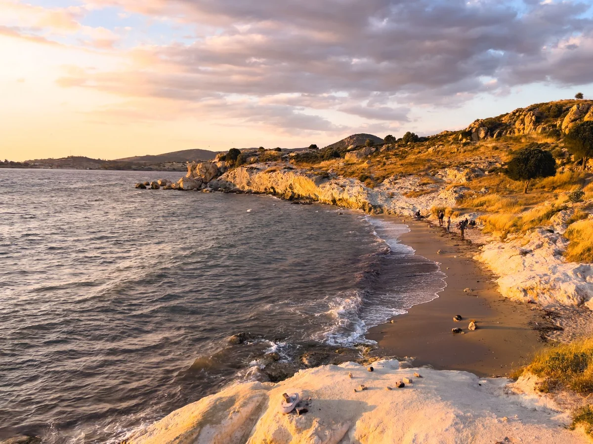 Faragas Beach view 2