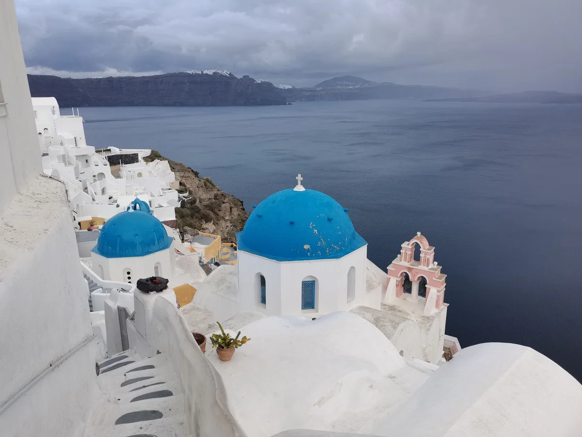 Fira to Oia Trail view 1