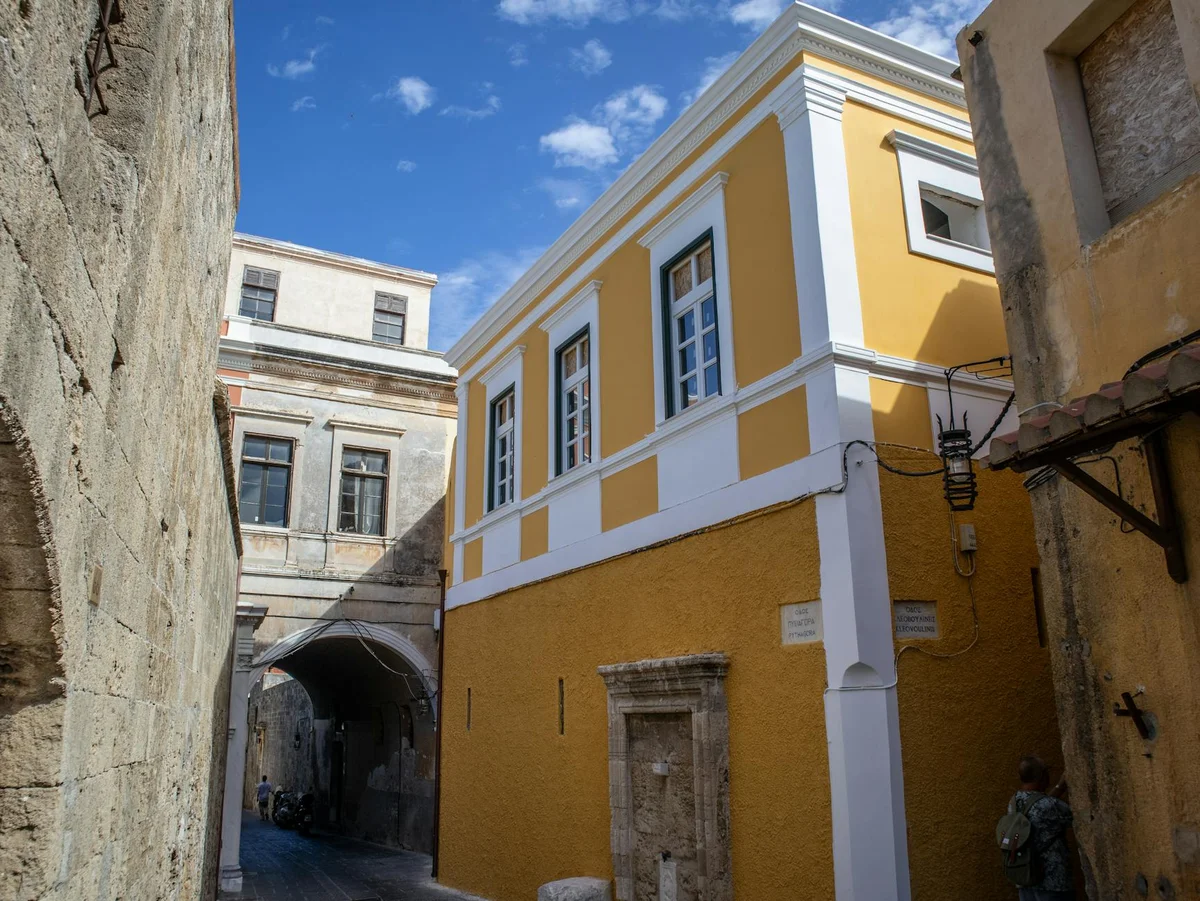 Rhodes Old Town feature