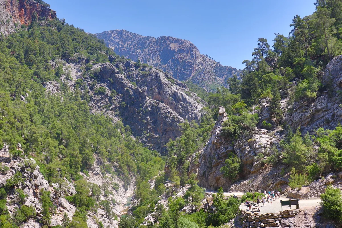 Samaria Gorge feature