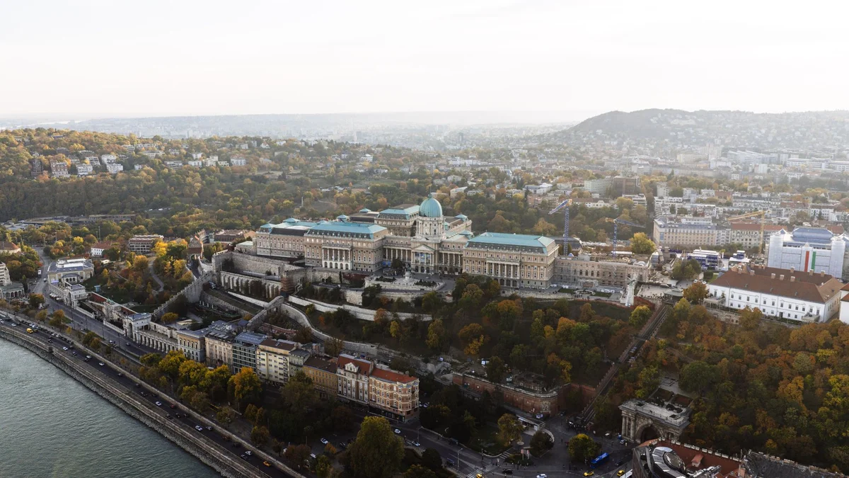 Buda Castle Funicular feature