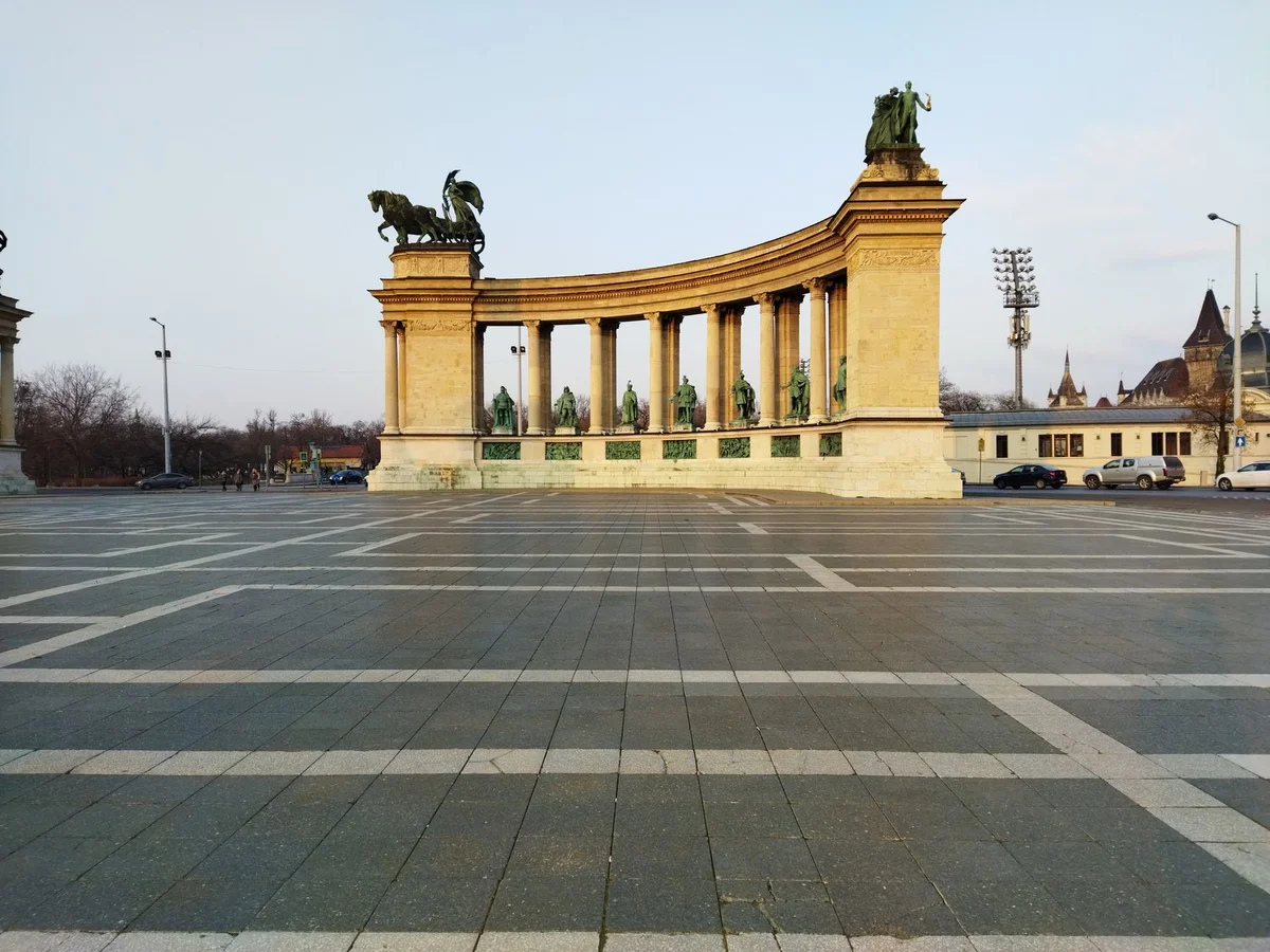 Museum Of Fine Arts Budapest view 1