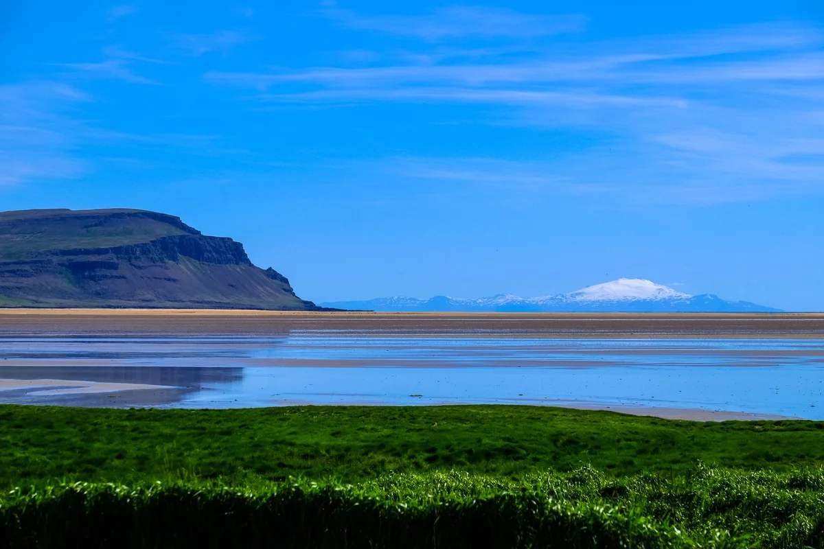 Guðlaug Baths feature