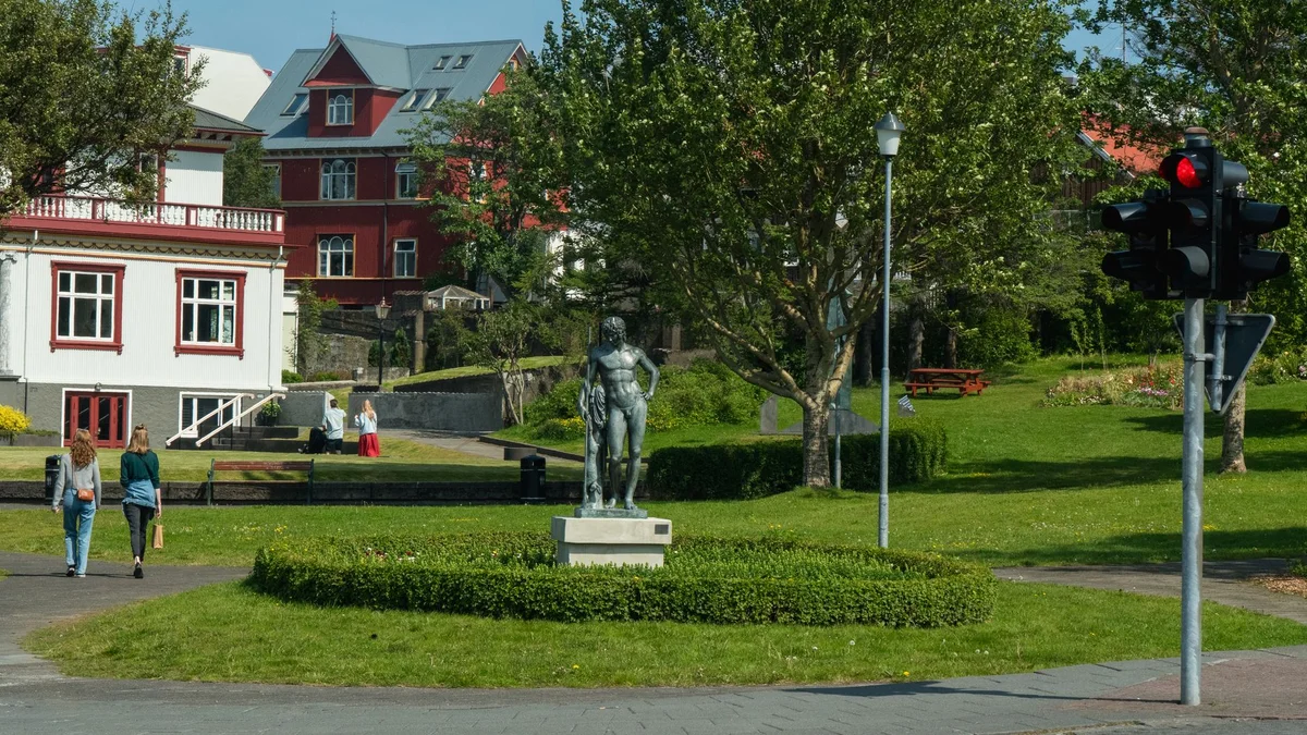 Kjarvalsstaðir view 2