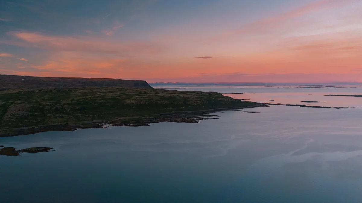Krýsuvíkurbjarg Cliffs feature