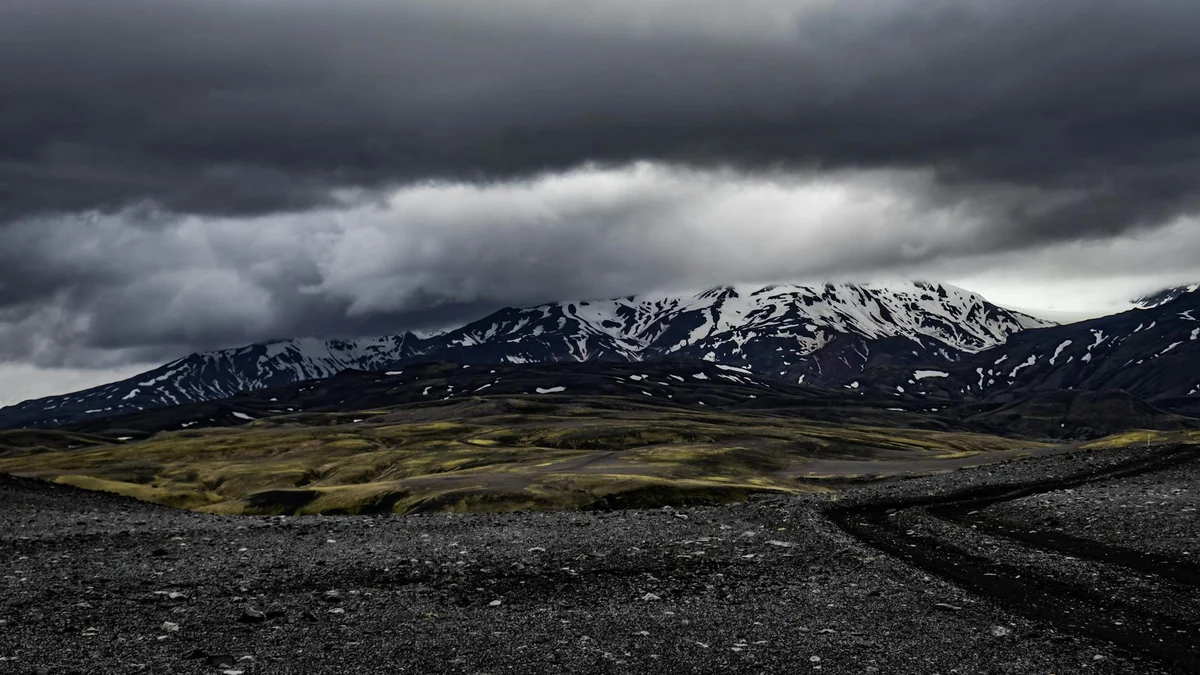 Laugavegur Street view 2