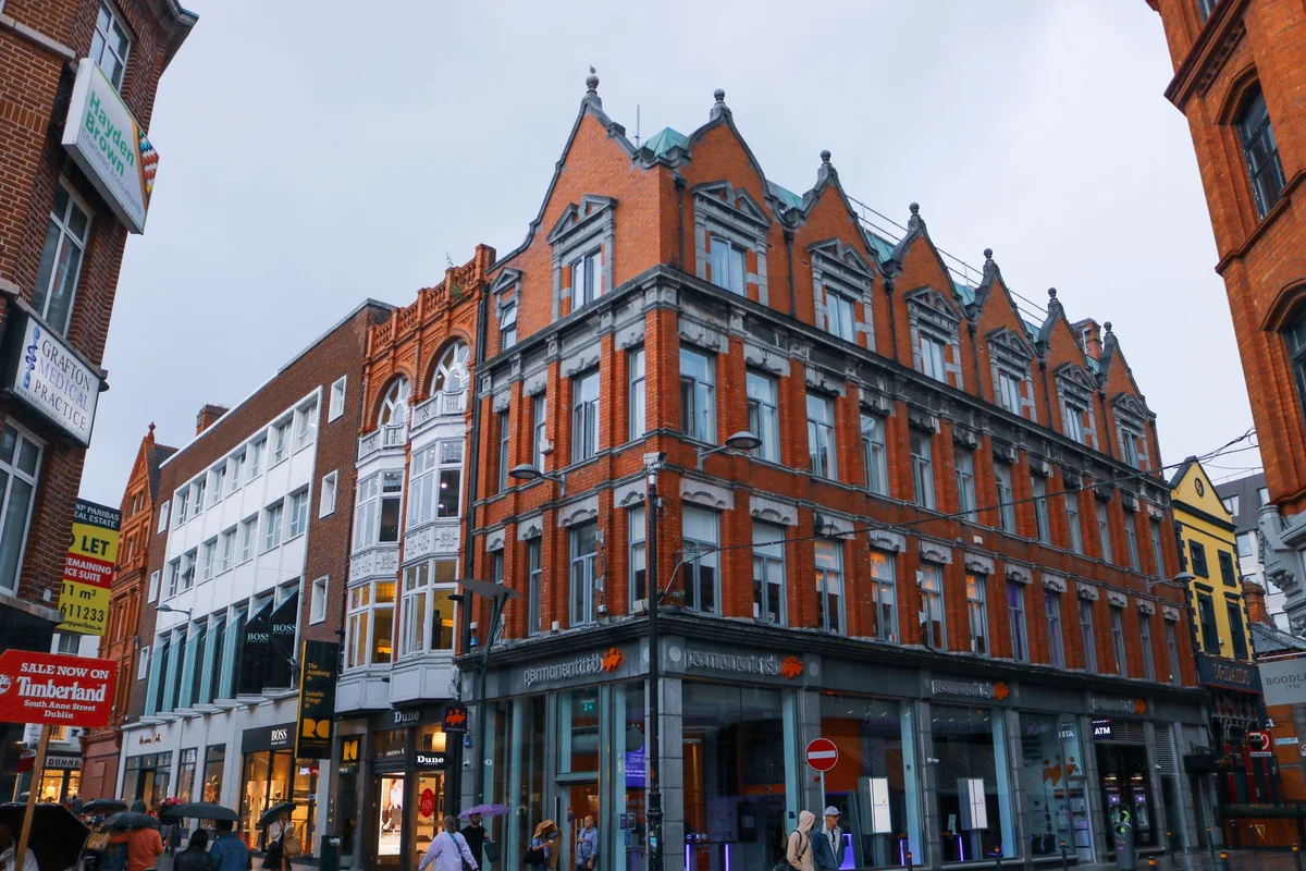The MAC Belfast view 2