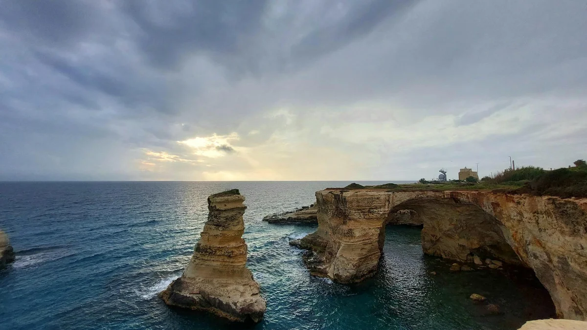 Torre Sant'Andrea feature