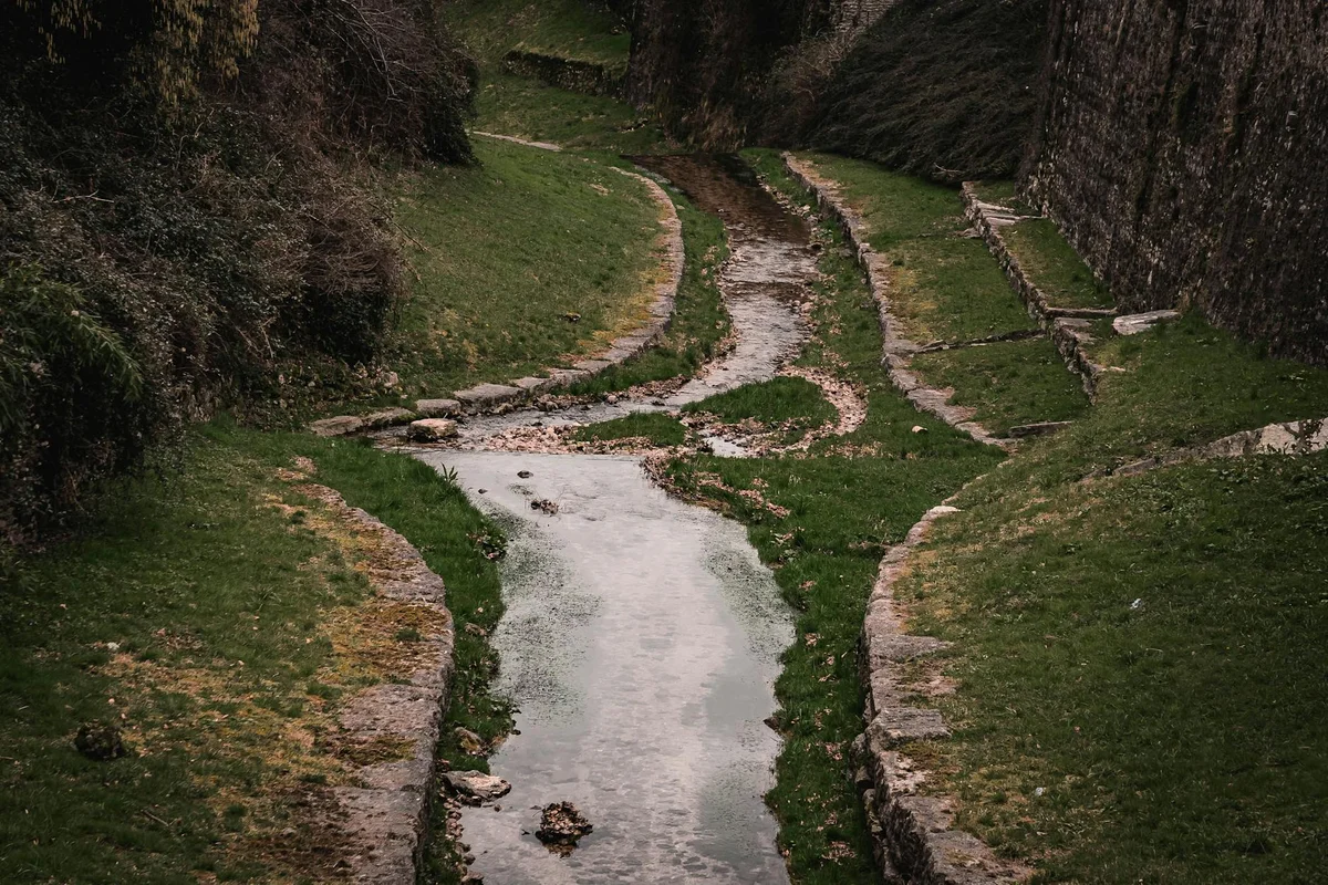 Valle delle Ferriere view 1