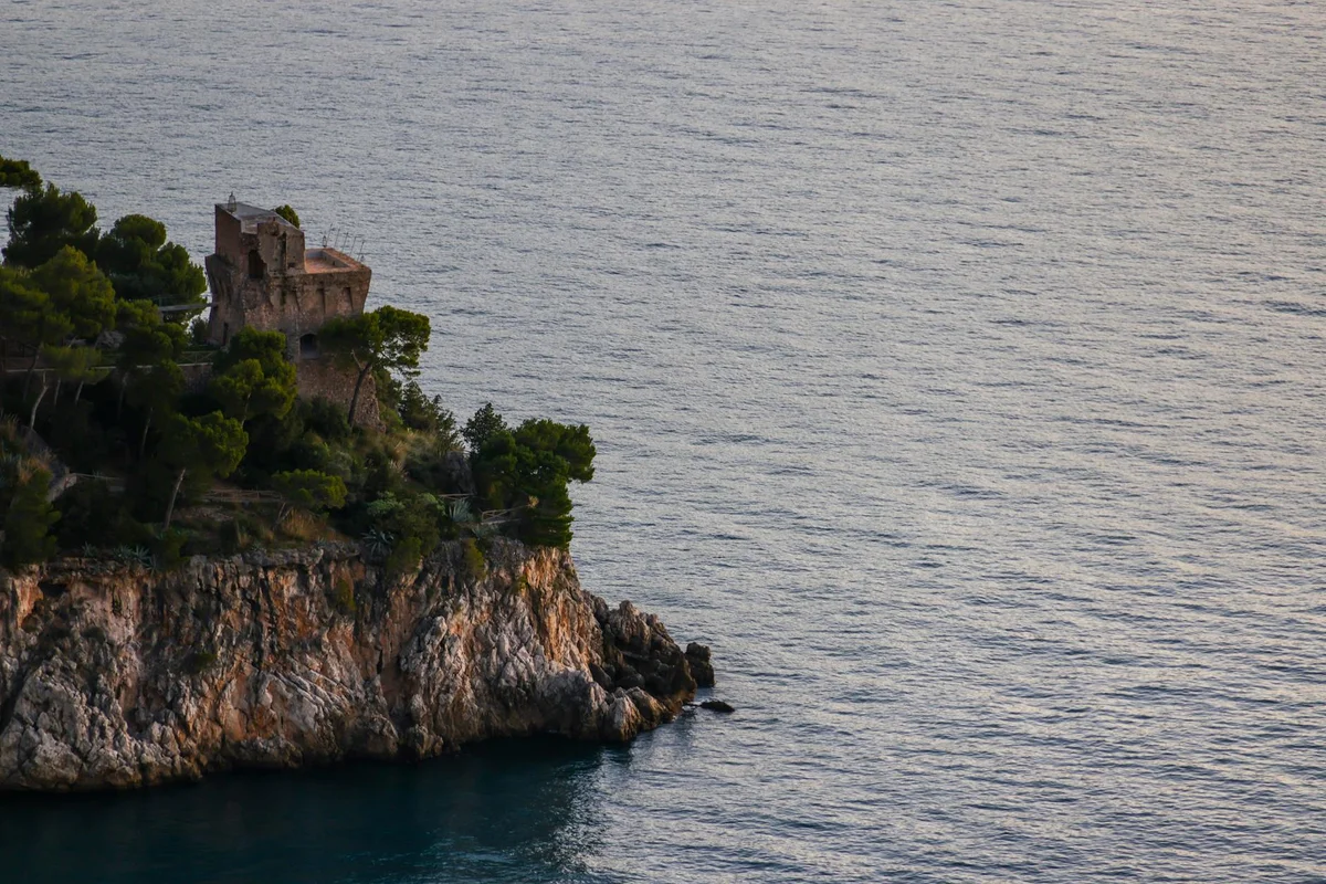 Conca dei Marini Coastal Trails view 2