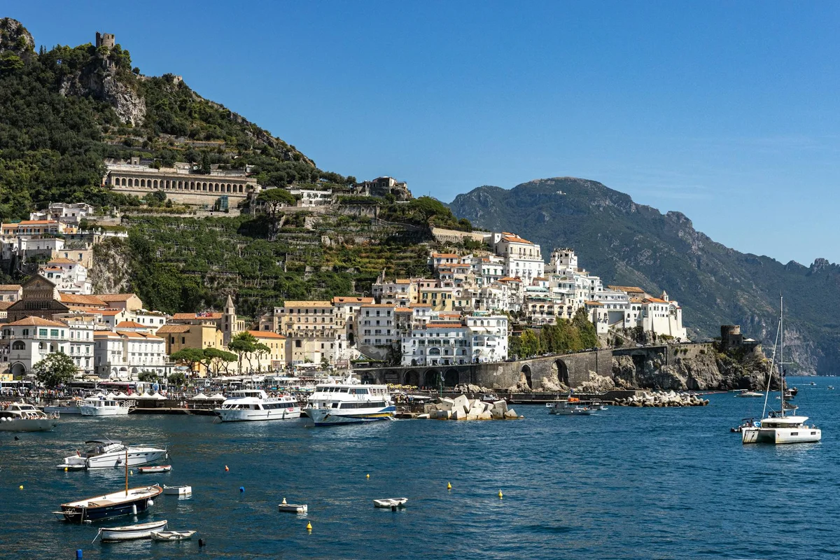 Praiano Old Town feature