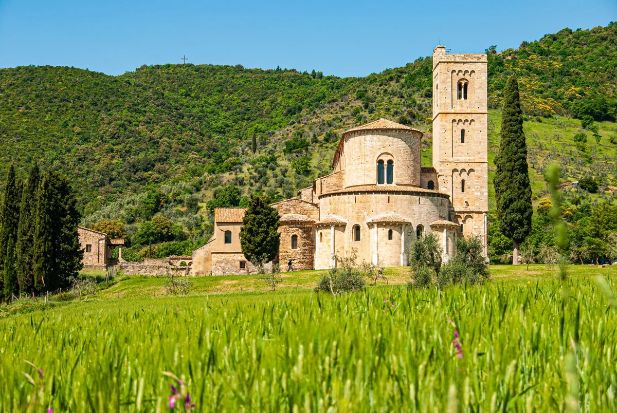 Abbazia di Sant'Antimo feature