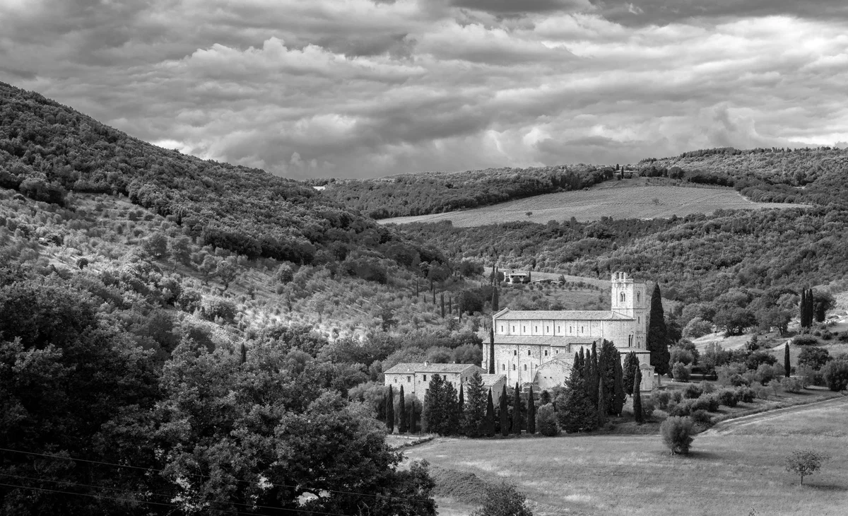 Abbazia di Sant'Antimo view 2