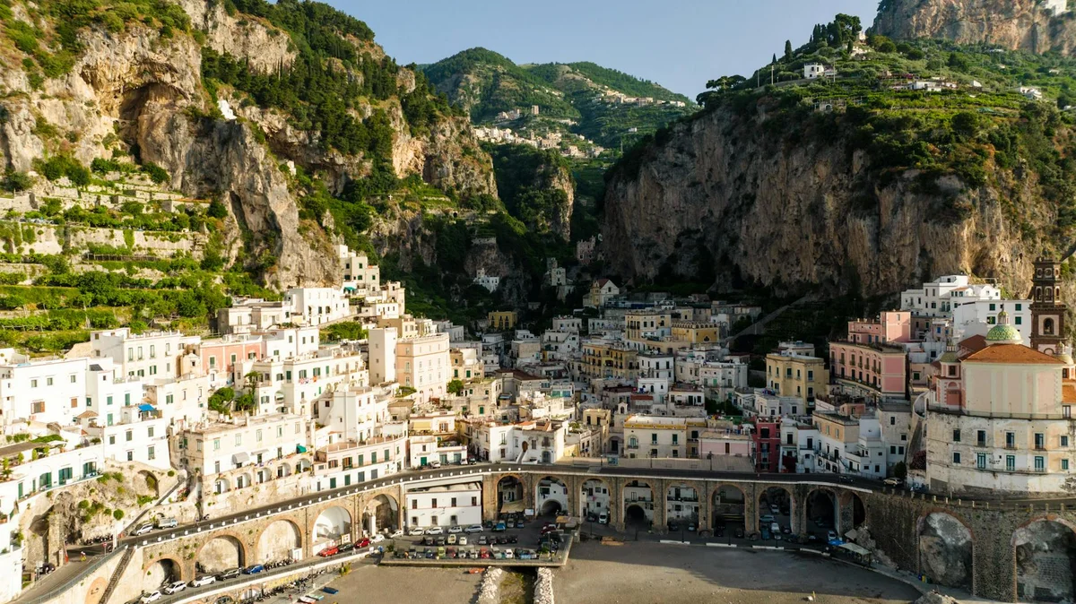 Amalfi Town feature