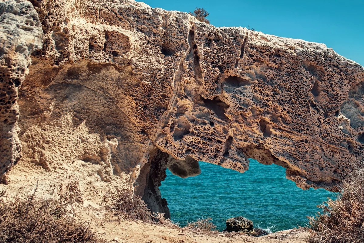 Arco Naturale feature