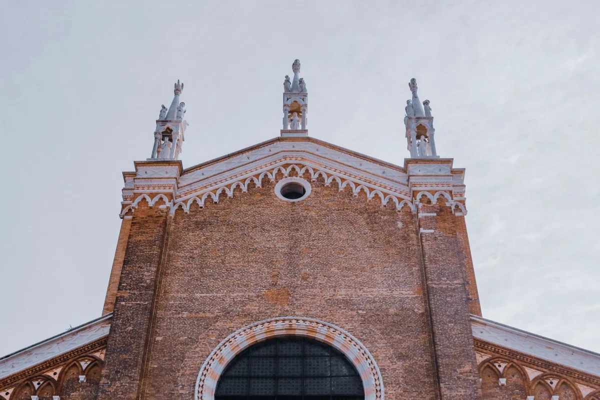 Basilica dei Frari view 1