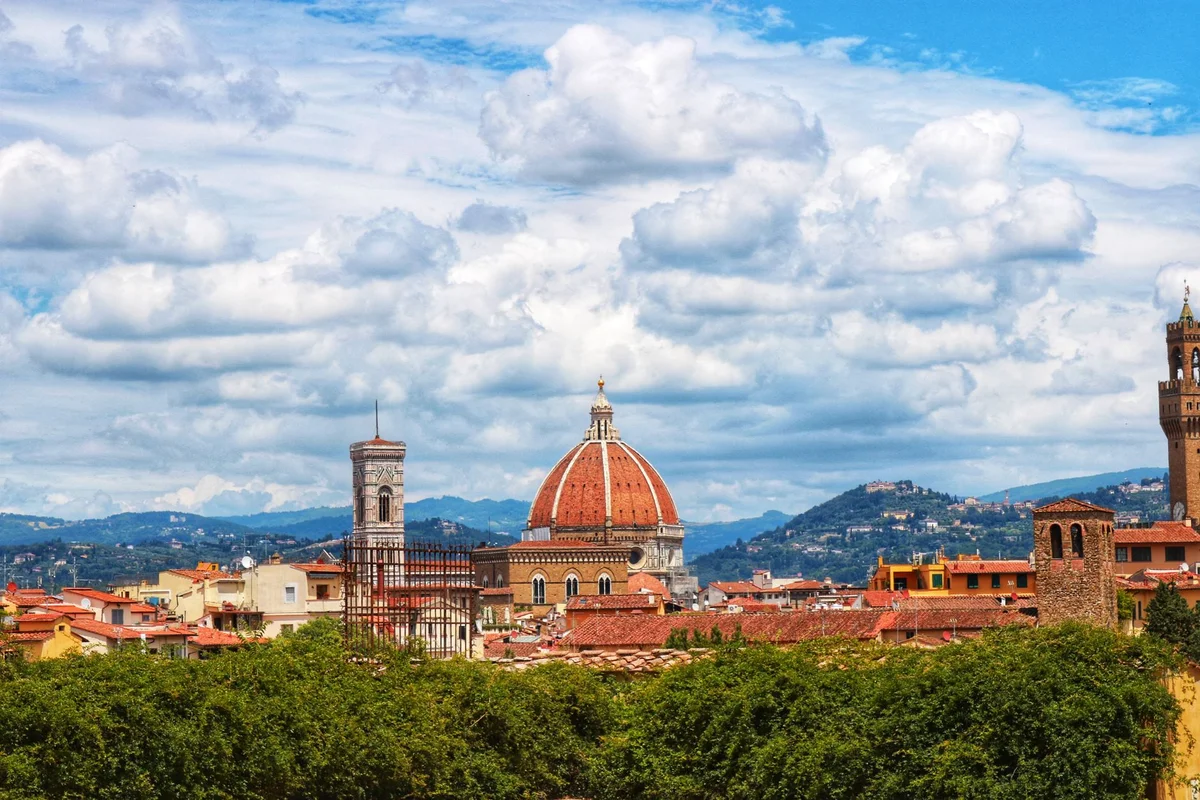Basilica di San Lorenzo view 2