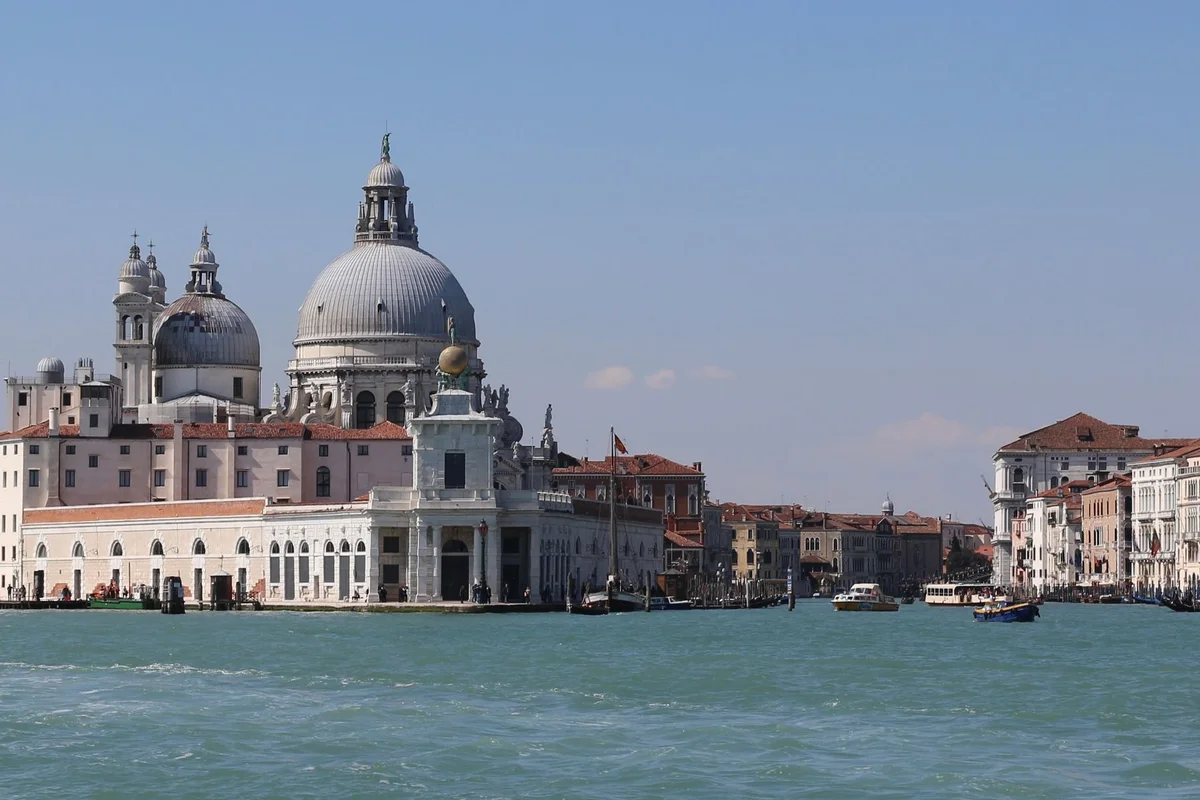 Basilica di Santa Maria della Salute view 1