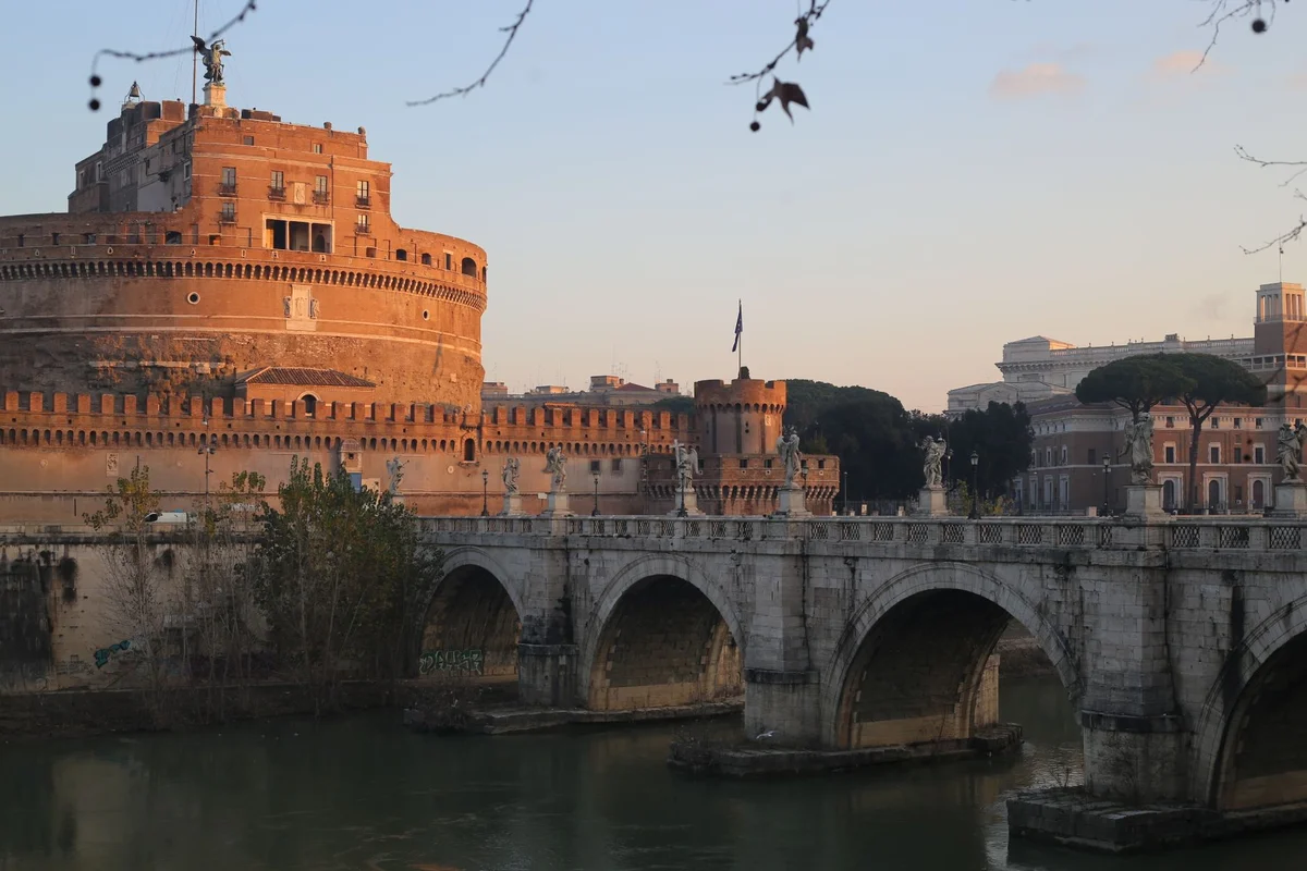 Castel Sant'Angelo feature