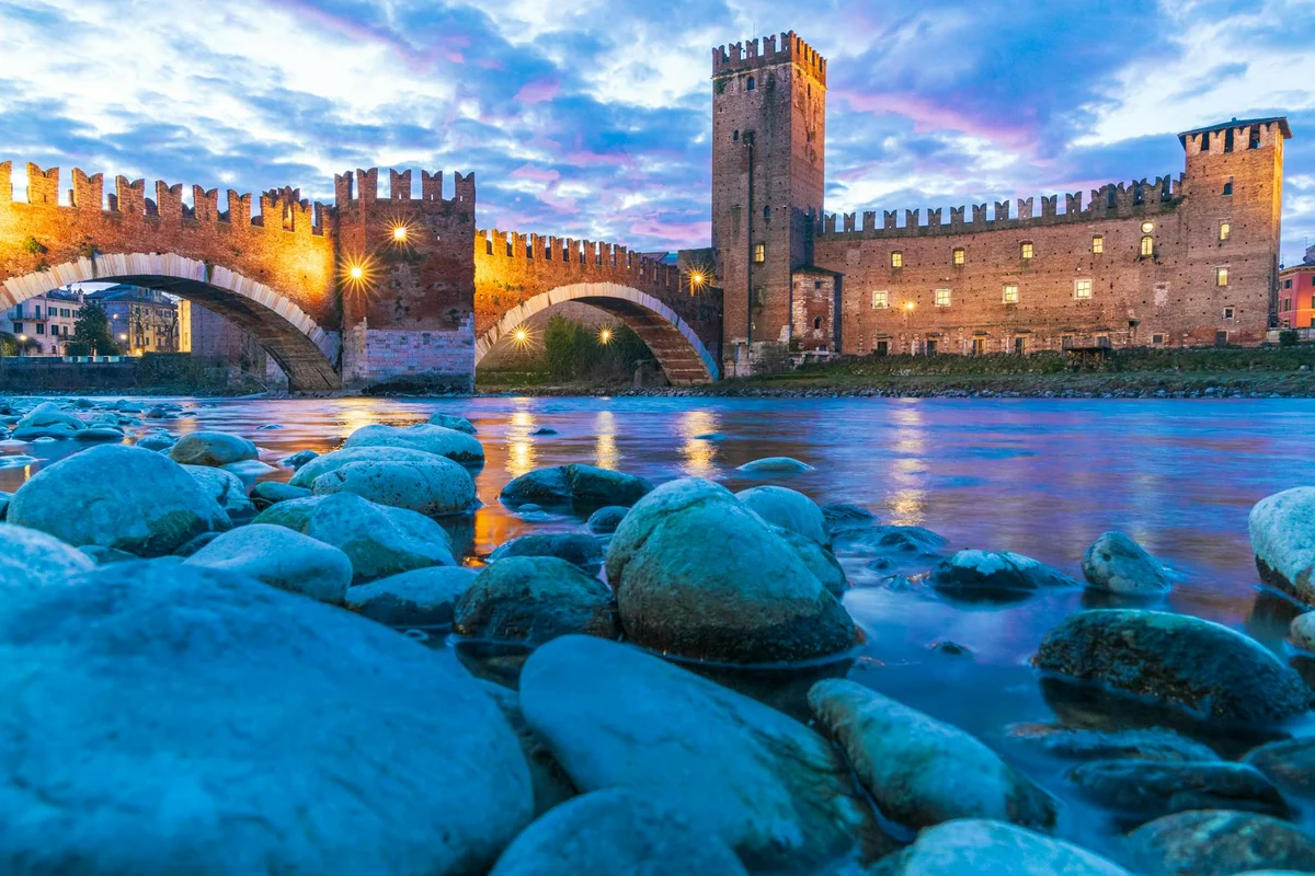 Castelvecchio feature