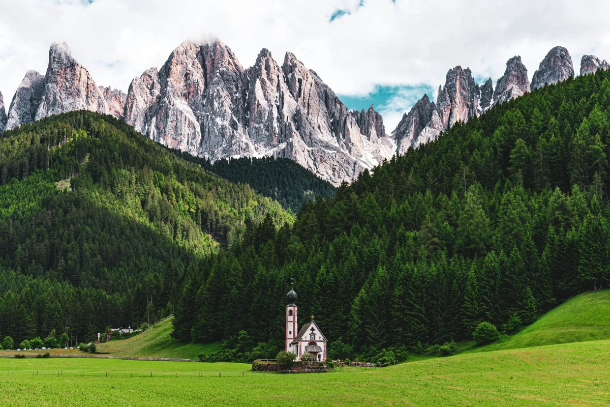 Chiesa di San Giacomo Apostolo feature
