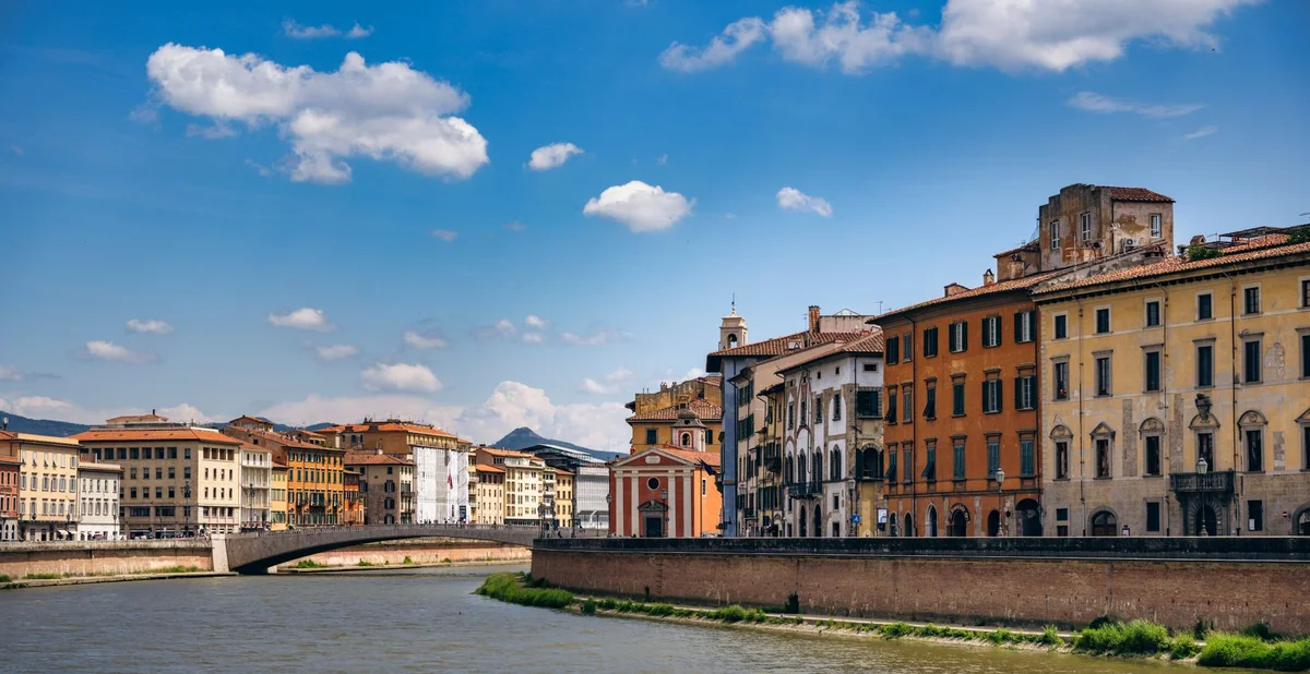 Chiesa di Santa Maria della Spina view 2