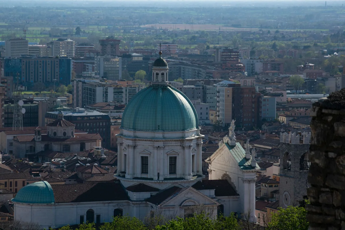 Duomo di San Lorenzo view 1