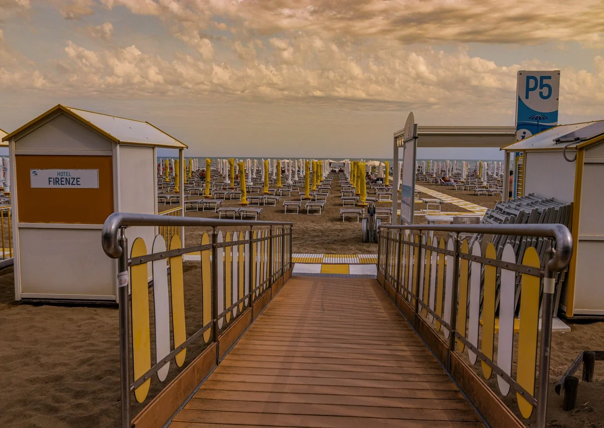 Forte dei Marmi Pier view 1