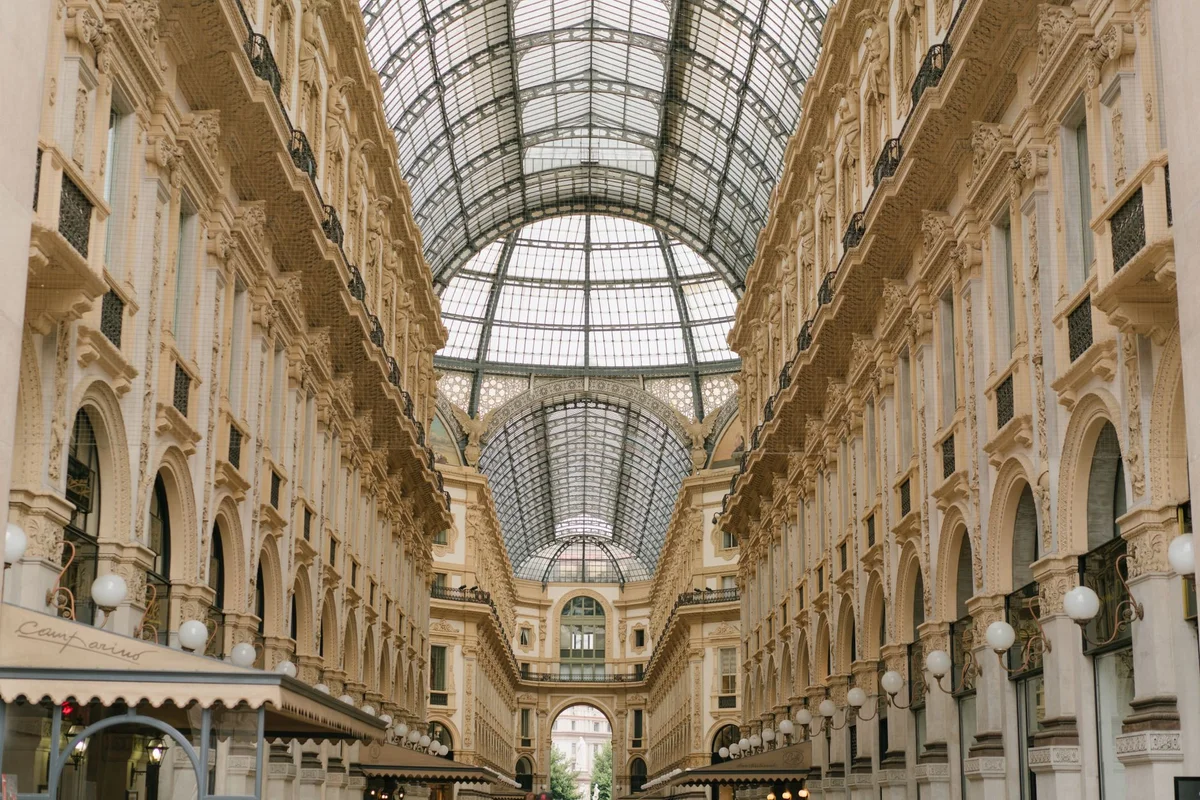Galleria Umberto I feature
