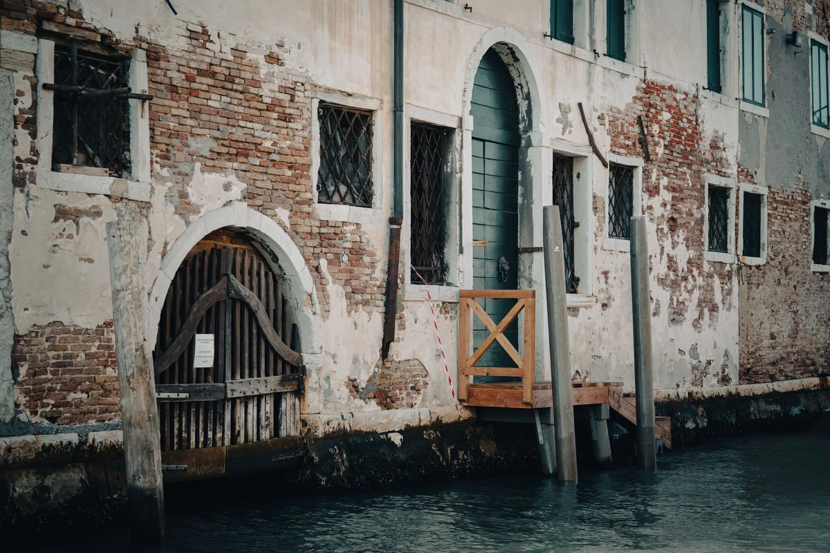 Gallerie Dell'Accademia view 2
