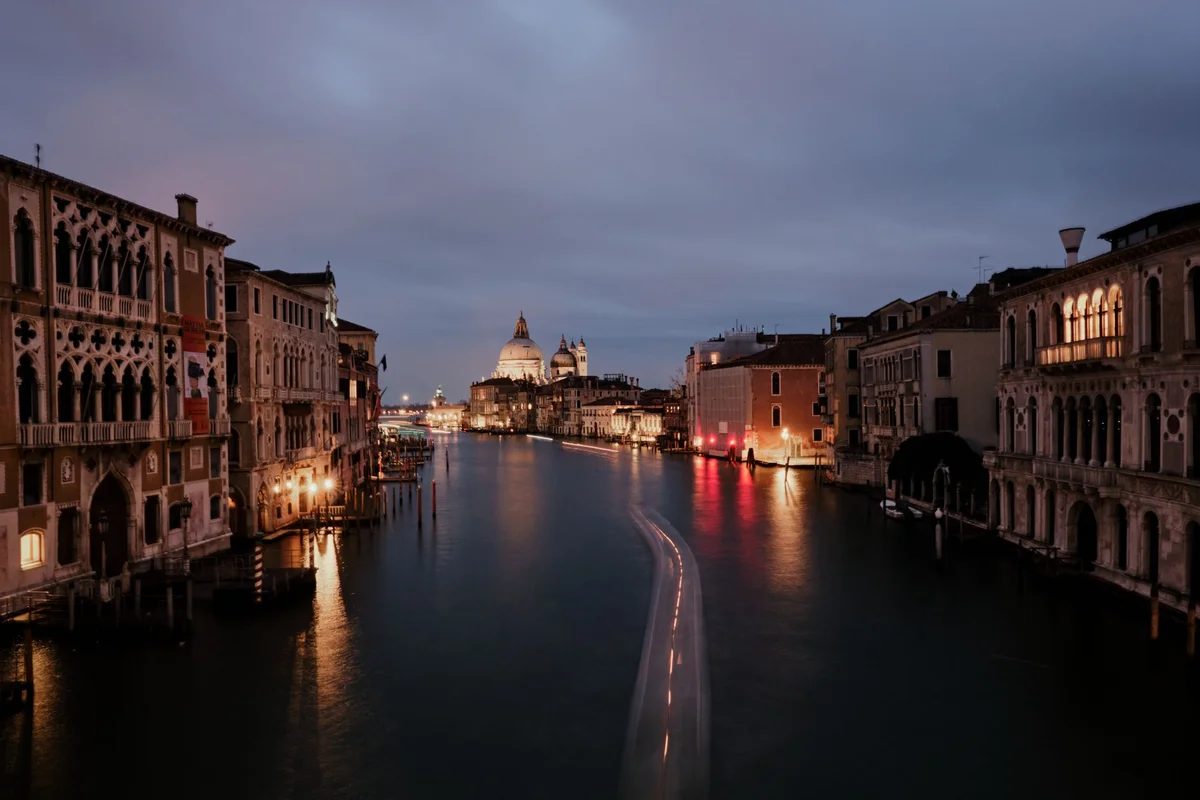 Gallerie Dell'Accademia feature