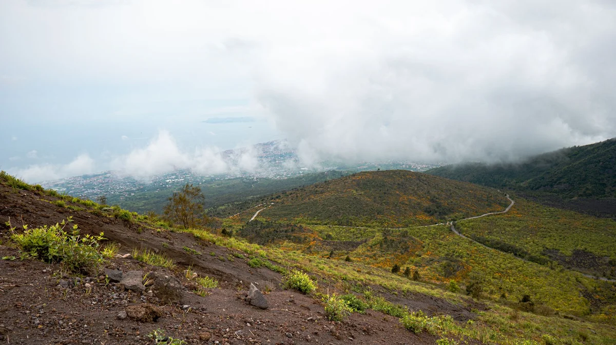 Gran Cono del Vesuvio feature